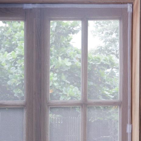 Maxin Tela Mosqueteira